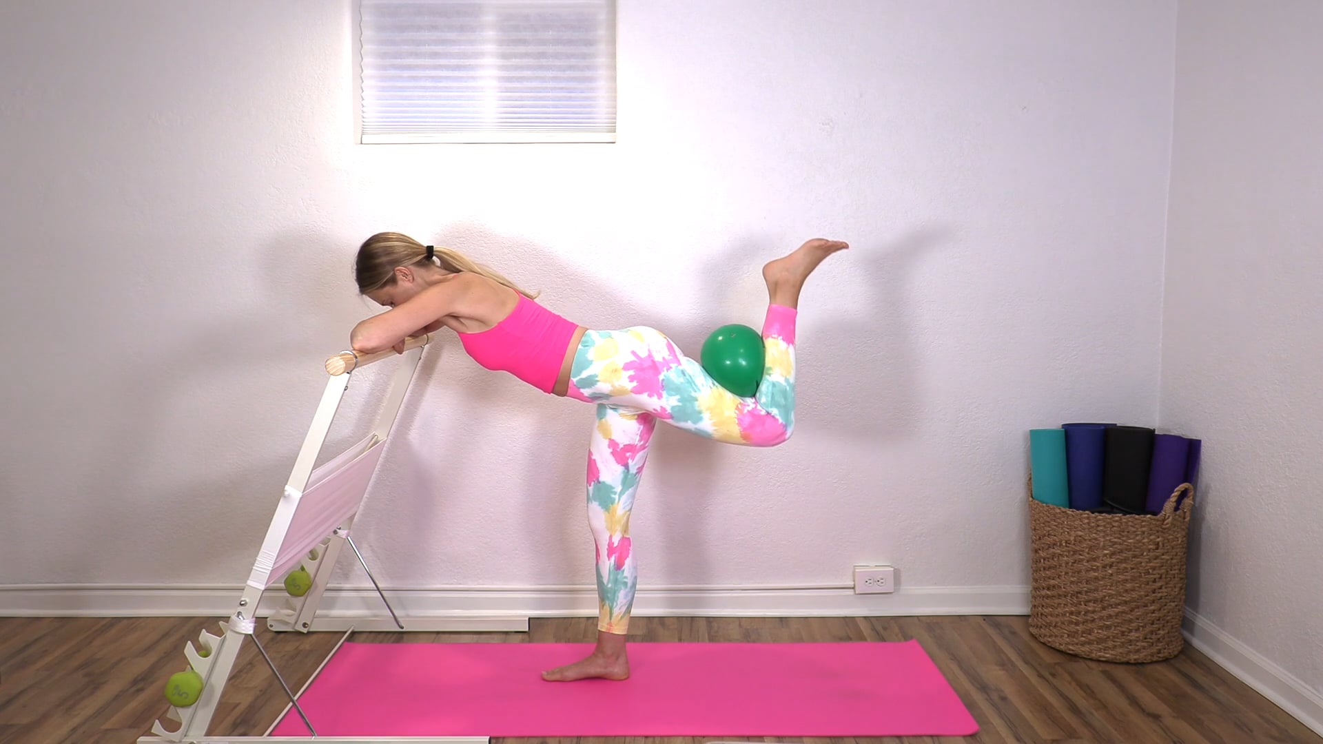 Sculpted Legs And Abs Barre Workout Mp Jessica Valant Pilates